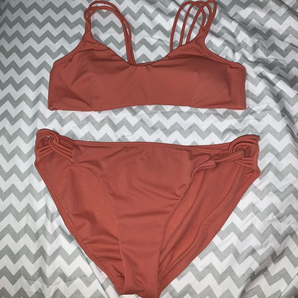 Peach color bikini set!